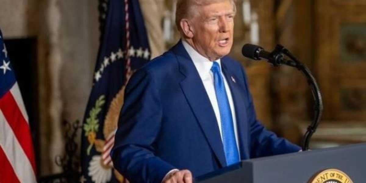 Трамп пообещал Украине «больше оборонительного оружия» на фоне сообщений о приостановке поставок