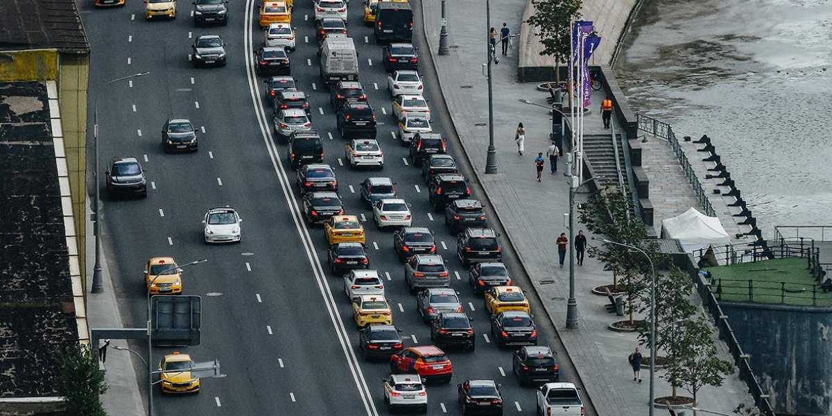 Авто и мигранты подорожают: Госдума резко повысила госпошлины