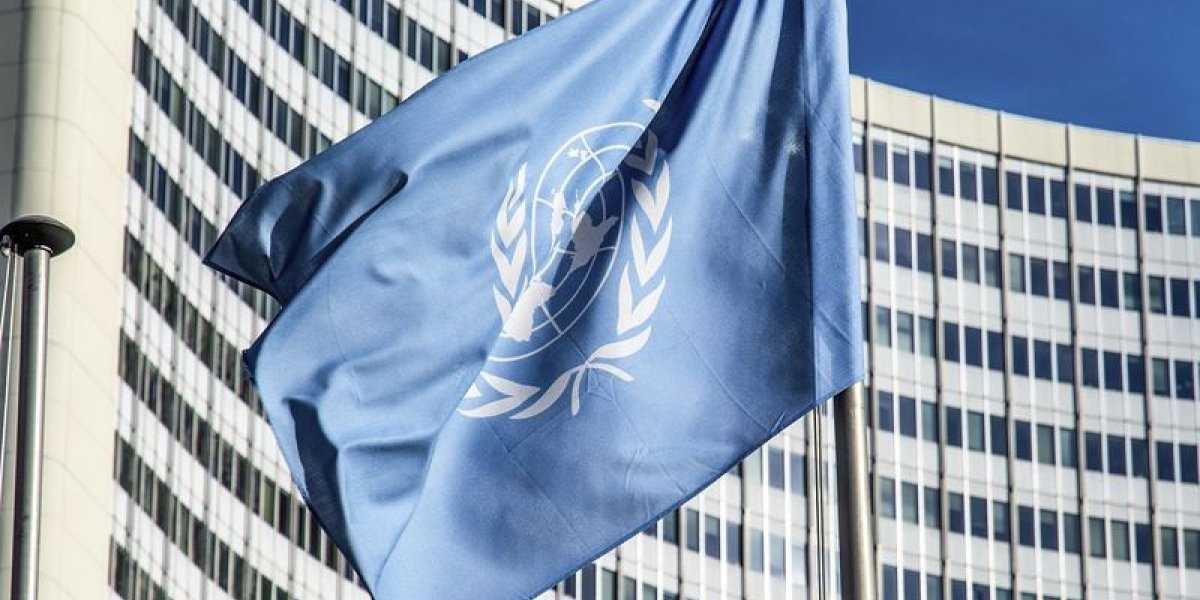 США и Китай обменялись резкими обвинениями в Совбезе ООН