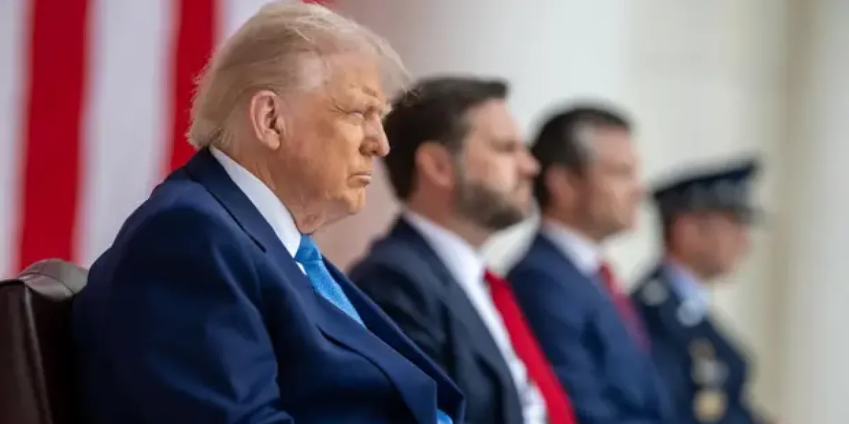 Трамп назвал Вэнса фаворитом на пост следующего президента США