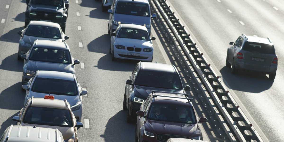 Массовые пробки парализовали дороги в Крым в начале августа