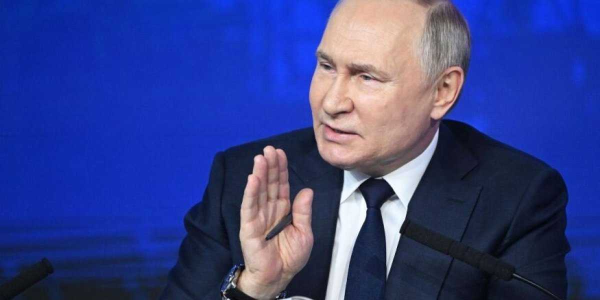 «Хитро обезопасил тылы»: Неожиданный ход Путина перед переговорами в Аляске