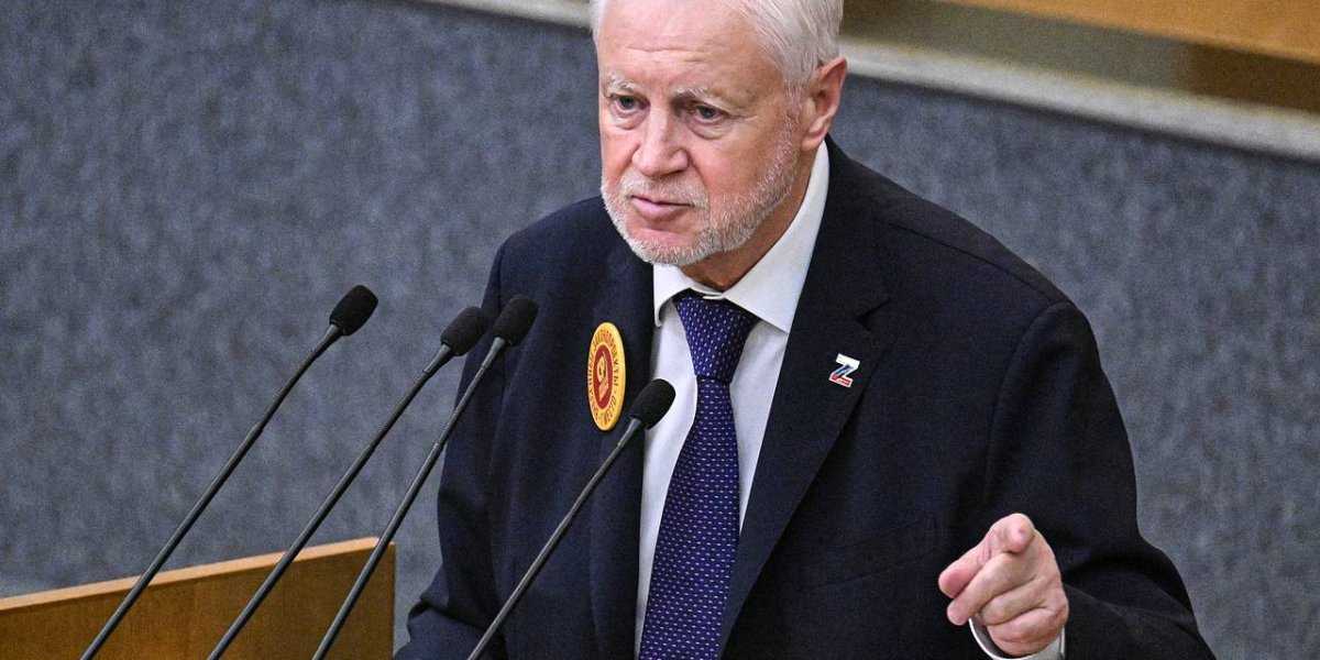 Майские вместо января: В Госдуме предложили сократить зимние каникулы ради дачного сезона