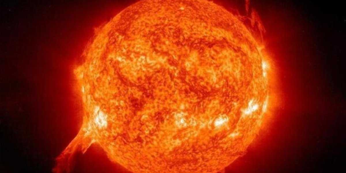 Солнце в ярости: 15 вспышек за сутки грозят метеозависимым новой магнитной бурей