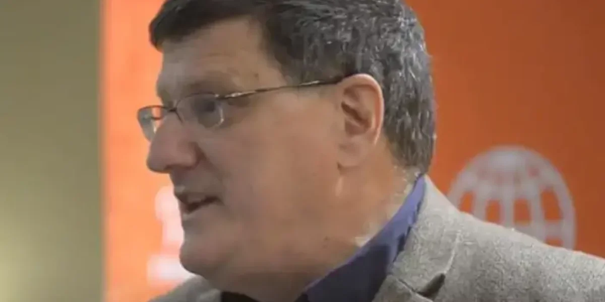 «Русские лишили их нефти!»: американский разведчик Риттер рассказал о страданиях Азербайджана