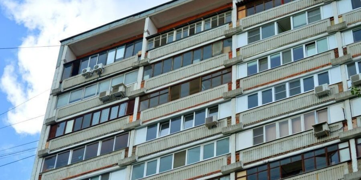 Верховный суд защитил владельцев квартир с балконами: как получить компенсацию за ущерб
