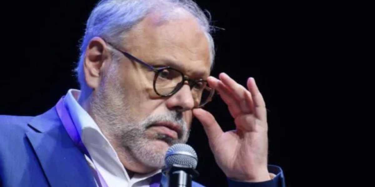Хазин сказал как есть: «Крах настанет очень скоро. Остановить процесс невозможно»