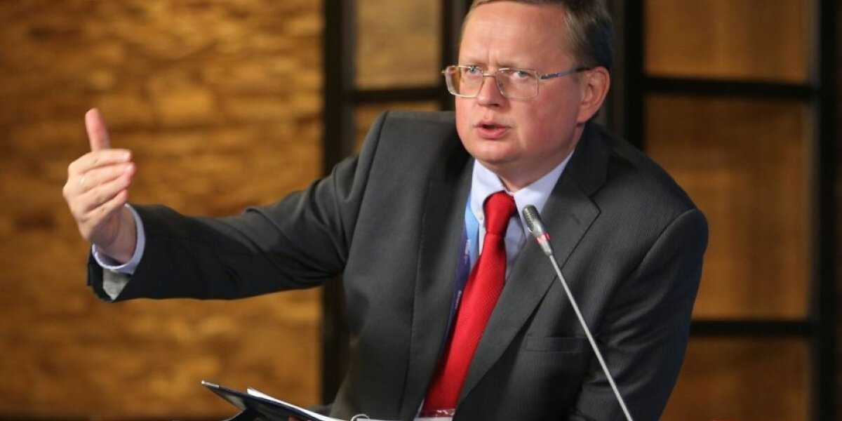 Михаил Делягин: «Одичалые либералы будут и дальше резать расходы — уничтожать страну»
