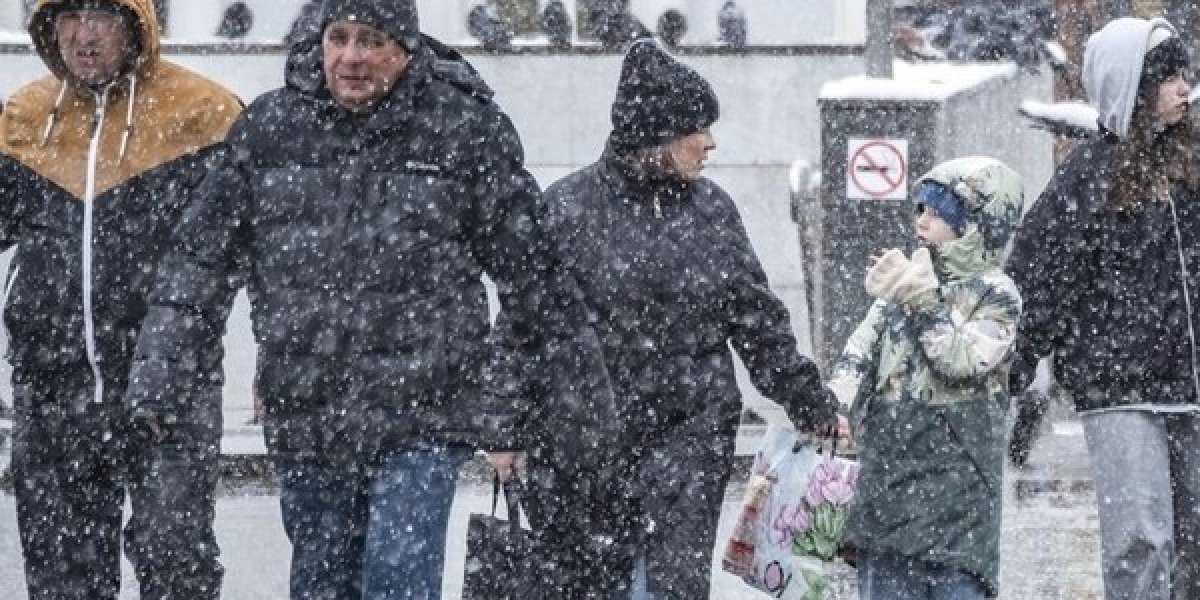 Возвращение традиционной зимы: Гидрометцентр предсказывает похолодание после аномально теплых лет