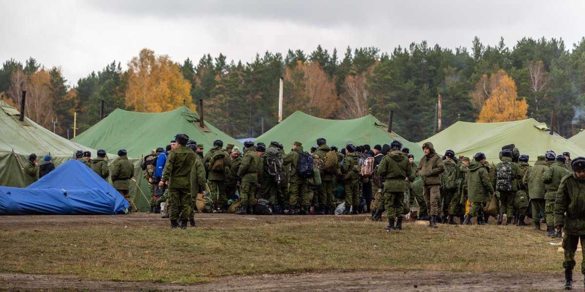 Мобилизация в России 2025: официальные заявления и реальное положение дел