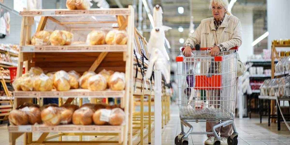 Экономия как новая реальность: почему россияне массово сокращают расходы Экономия как новая реальность: почему россияне массово сокращают расходы