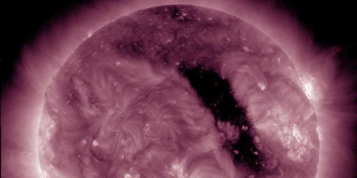 Третья магнитная буря в октябре: солнечная активность бьет рекорды