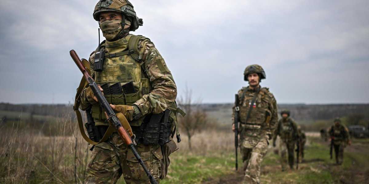 Российские войска усиливают наступление: рекорд по дронам и новые территории под контролем Российские войска усиливают наступление: рекорд по дронам и новые территории под контролем