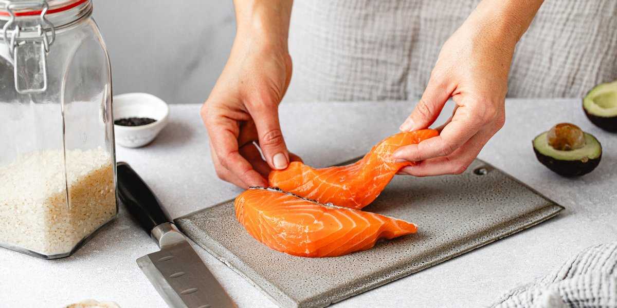 Восемь продуктов против осенней хандры: советует диетолог