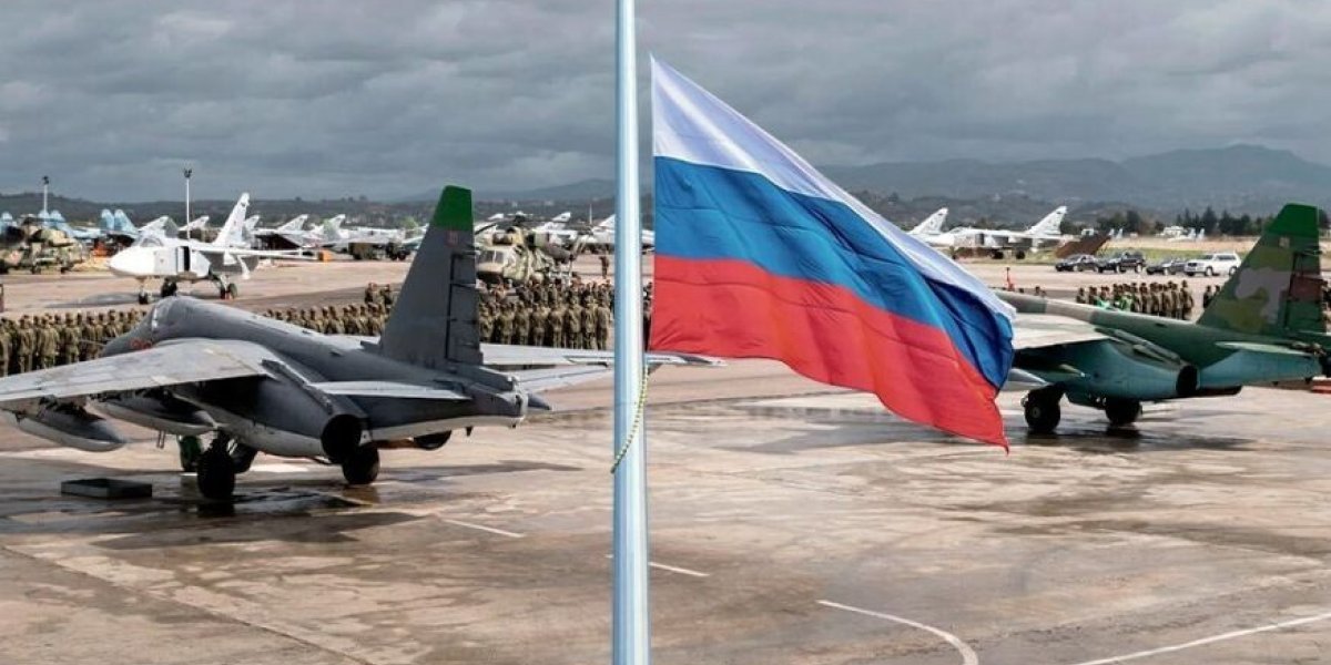 Россия возвращается в Сирию. Авиабаза Хмеймим вновь принимает самолеты ВС РФ Россия возвращается в Сирию. Авиабаза Хмеймим вновь принимает самолеты ВС РФ