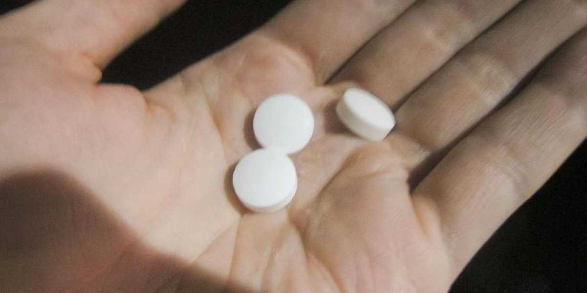 Советское средство за копейки против старения: почему янтарная кислота переживает второе рождение Советское средство за копейки против старения: почему янтарная кислота переживает второе рождение