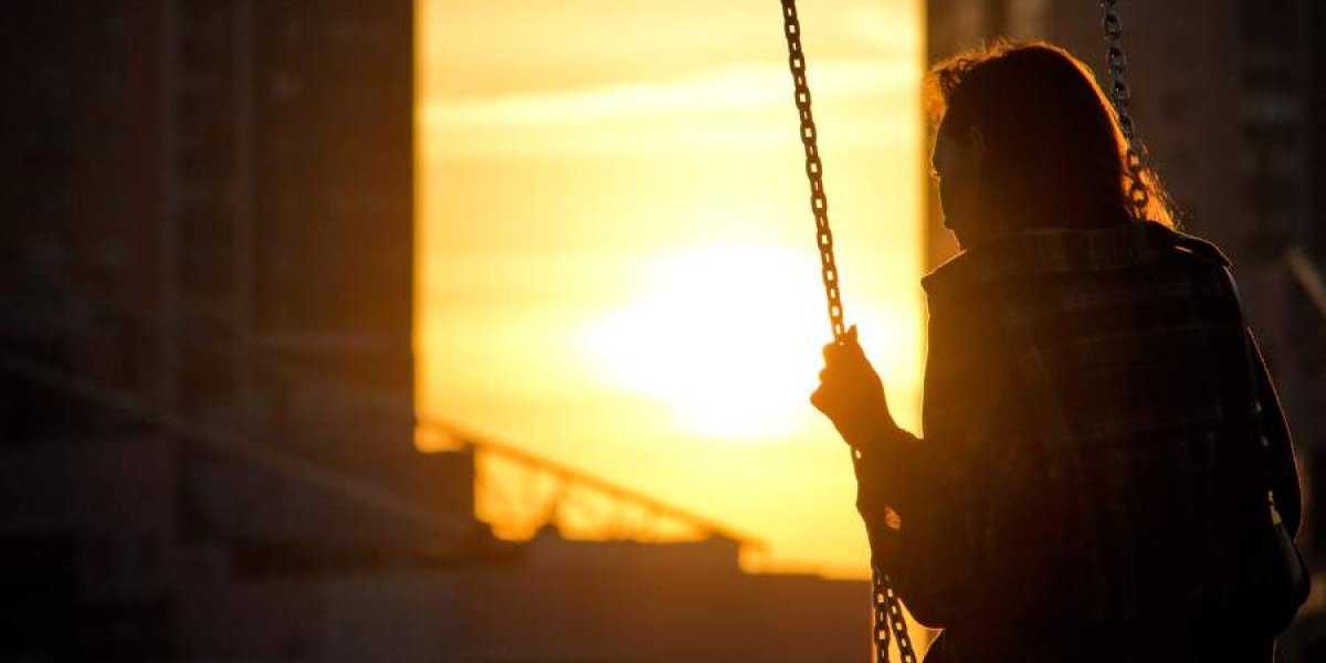 Магнитные бури в ноябре 2025: почему ученые говорят о затишье перед бурей Магнитные бури в ноябре 2025: почему ученые говорят о затишье перед бурей