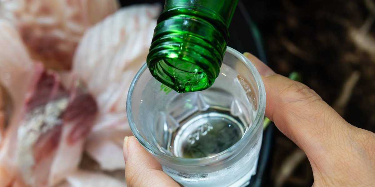 Скрытая угроза в бокале: почему модная водка соджу опаснее, чем кажется