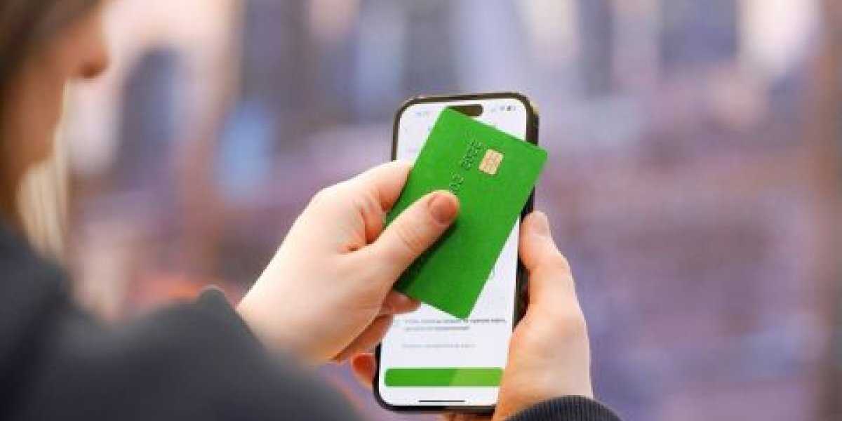 Мошенники с NFC: как одно касание картой телефона оставляет россиян без денег Мошенники с NFC: как одно касание картой телефона оставляет россиян без денег