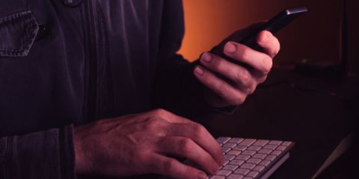 Голосование за дочь в конкурсе оказалось ловушкой: как мошенники клонируют аккаунты ваших друзей Голосование за дочь в конкурсе оказалось ловушкой: как мошенники клонируют аккаунты ваших друзей