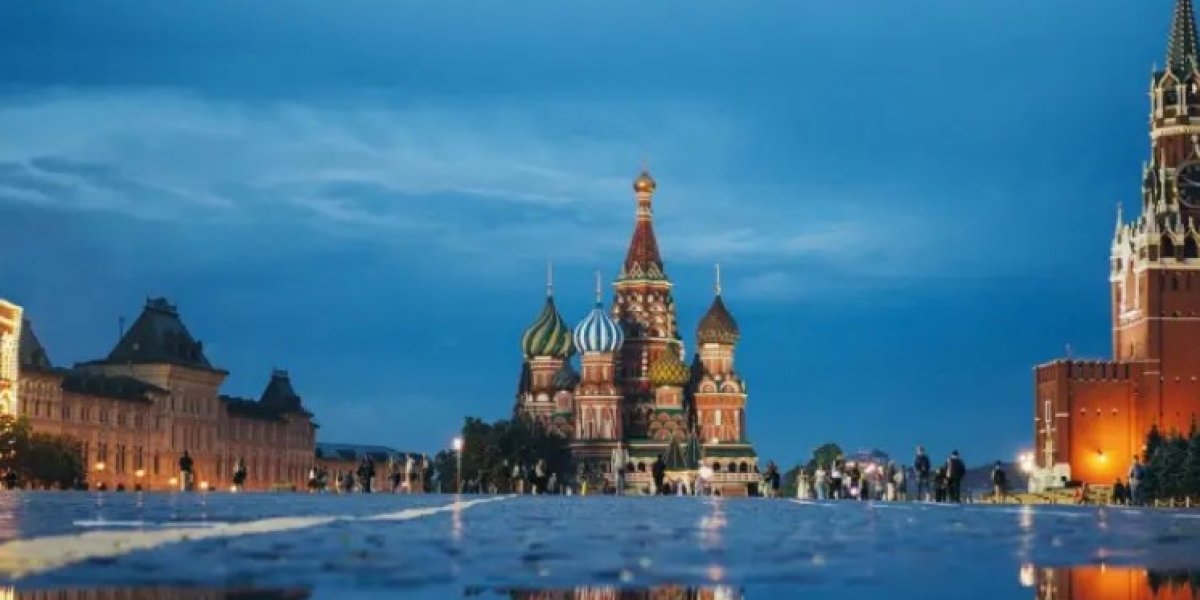 «Даже в Москве не отрицают»: РФ становится поздним Советским Союзом «Даже в Москве не отрицают»: РФ становится поздним Советским Союзом