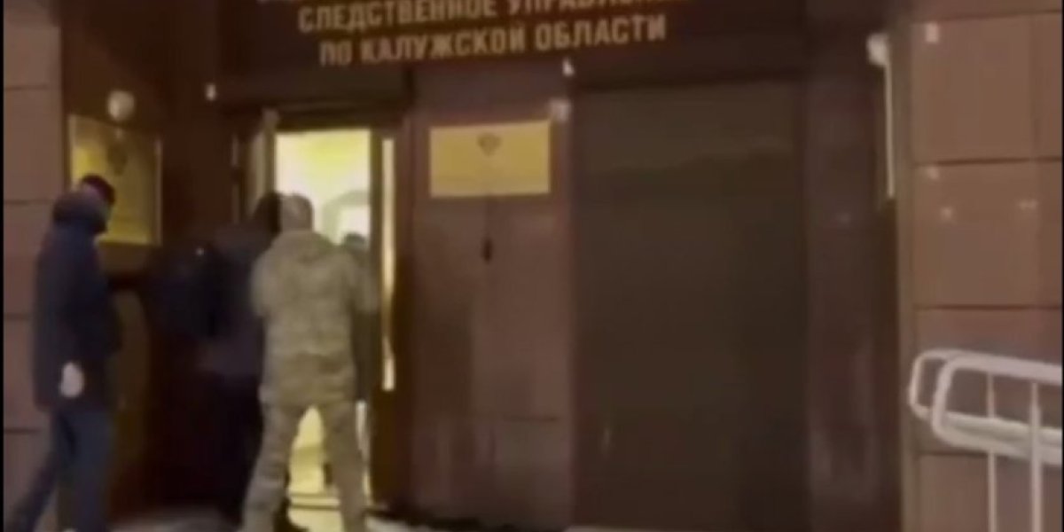 Стащили с постели под вопли. Подполковник пожалел о помощи мигрантам Стащили с постели под вопли. Подполковник пожалел о помощи мигрантам