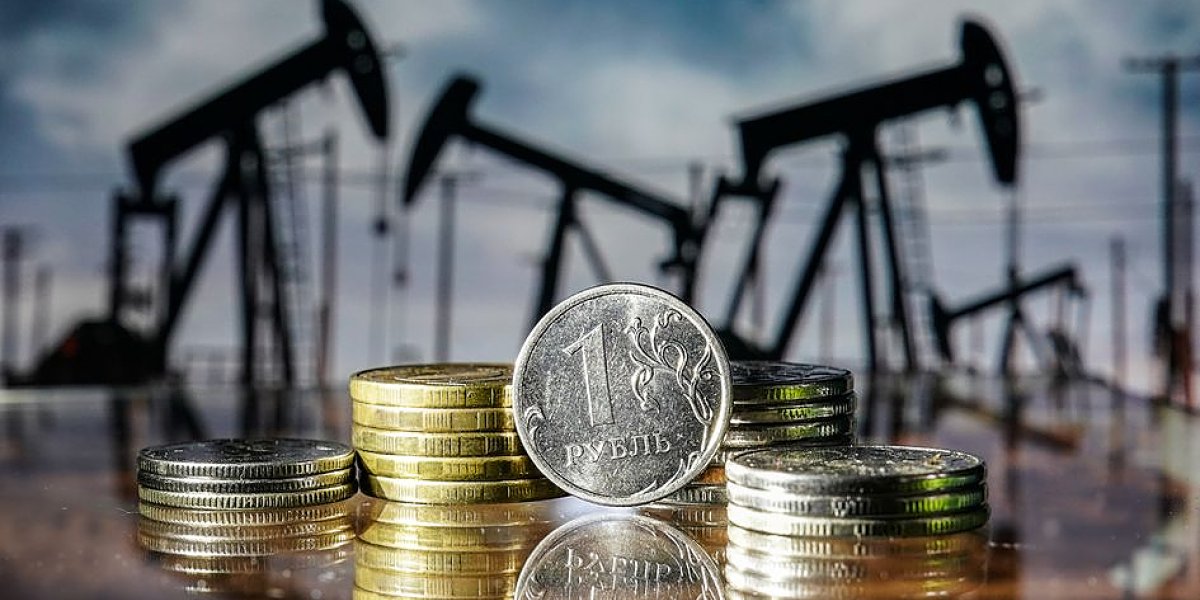 Нефть не держит удар: рухнувшие доходы бюджета толкают рубль к пропасти девальвации Нефть не держит удар: рухнувшие доходы бюджета толкают рубль к пропасти девальвации