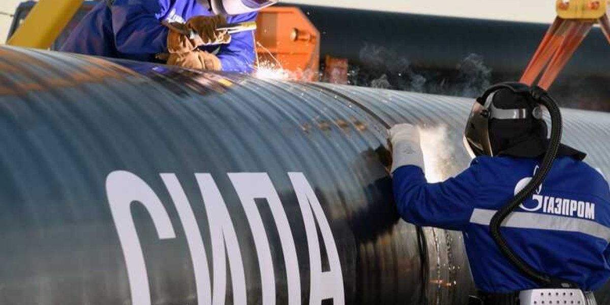 Ормузский пролив перекрыт, но в Пекине не паникуют: Китай заранее подстраховался Россией и стратегическими запасами Ормузский пролив перекрыт, но в Пекине не паникуют: Китай заранее подстраховался Россией и стратегическими запасами