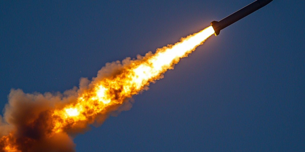 «Орешник» на взводе: Украина в панике после слов Зеленского о «подарке» для России «Орешник» на взводе: Украина в панике после слов Зеленского о «подарке» для России